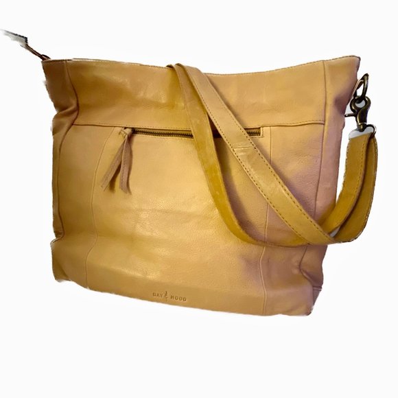 DAY&MOOD Alexis Xbody Bag Tote Shoulder Bag  Adjustable Camel Fringe Accents NWT - Picture 2 of 13